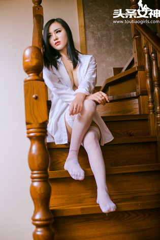 [ͷ��Ů��] 2016.10.04 No.151 �뷿�׳���-��� [19P-198M]