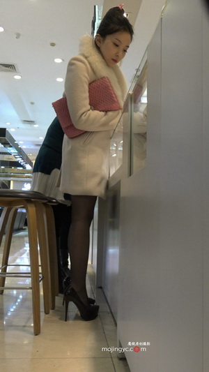 4K���壡�������ŵĺ�˿�ٸ�[MP4/1.5G]