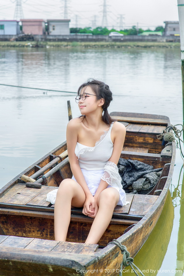 [DKGirl��Ů��]2017.12.22 Vol.051 �־�����[57+1P323M]