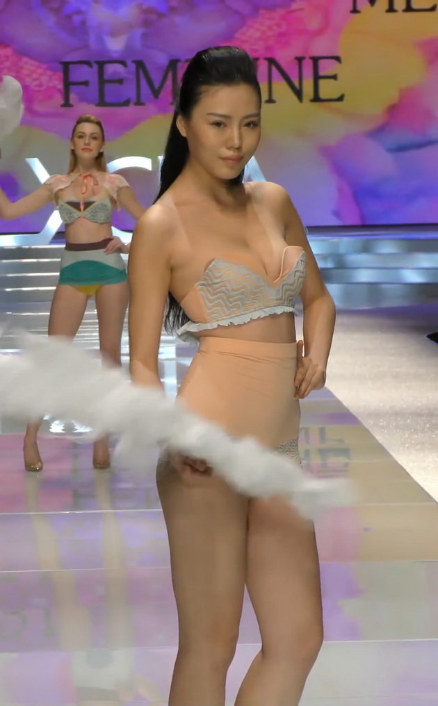 ����ʱ�Ѓ����OӋ��ِ�ֳ�ʵ��[mp4/201M]