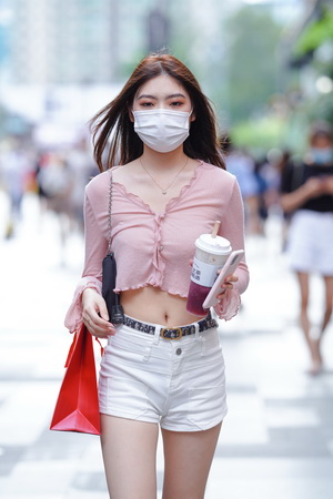 ����������Ʒ �ȿ㳤��С��[35/410M]