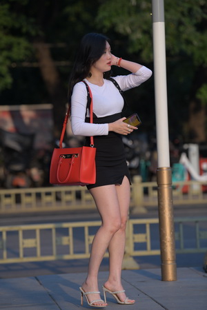 ��ʯ��Ʒ �Ըа���ȹ[167P/3.7G]