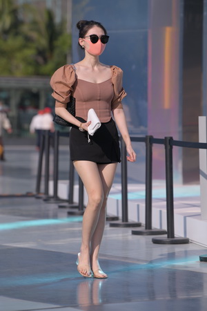 �Ӿ������Ʒ �������ȣ��ҵ�����[71P/1.1G]