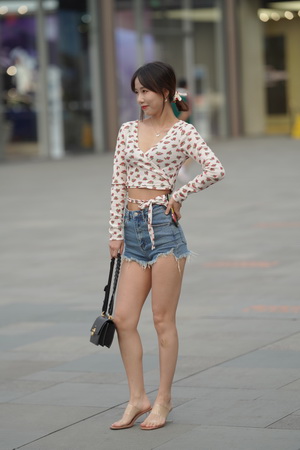 ���ɶ����ġ�11�µ��ȿ�[123P+V/2.2G]